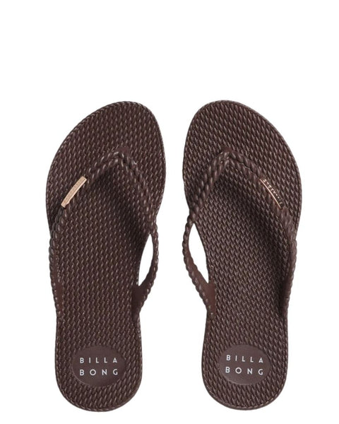 KICK BACK THONG - SOLID