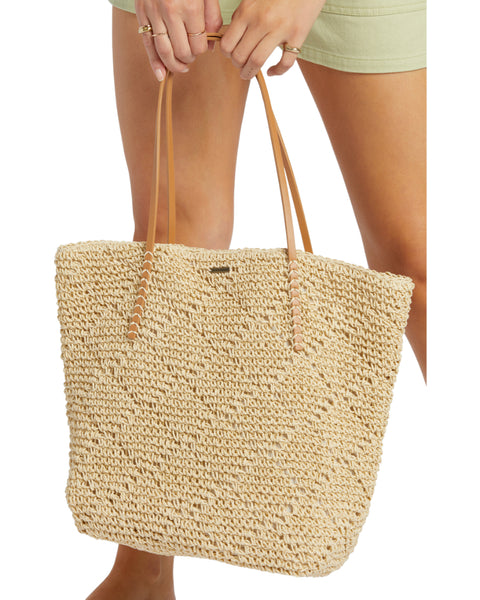 PERFECT FIND STRAW BAG