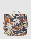 TRAVEL BEAUTY