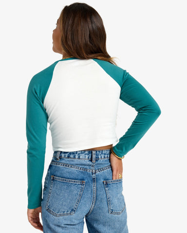 BEACH CLUB RAGLAN