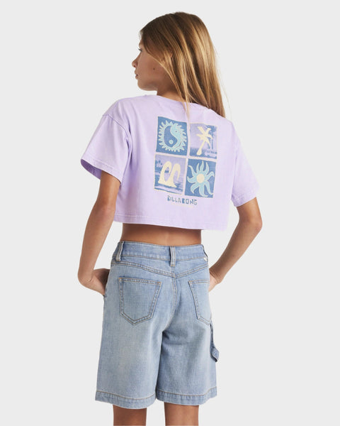 MIXING VIBES CROP TEE
