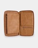 TRAVEL WALLET