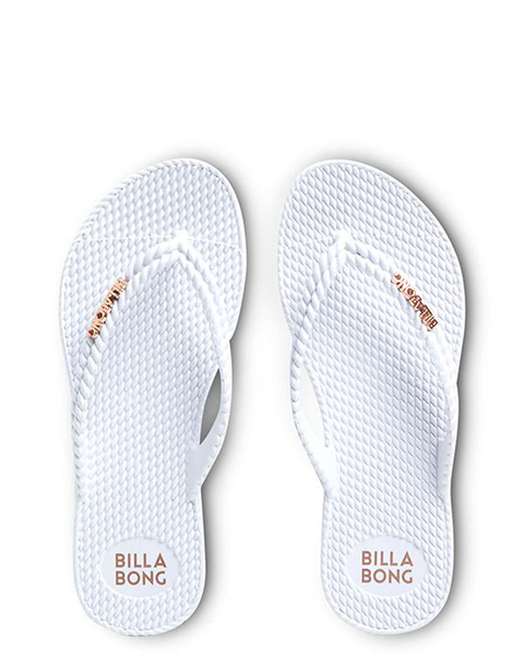 KICK BACK THONG