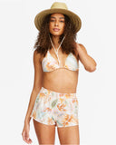ISLAND CALLING SWIM